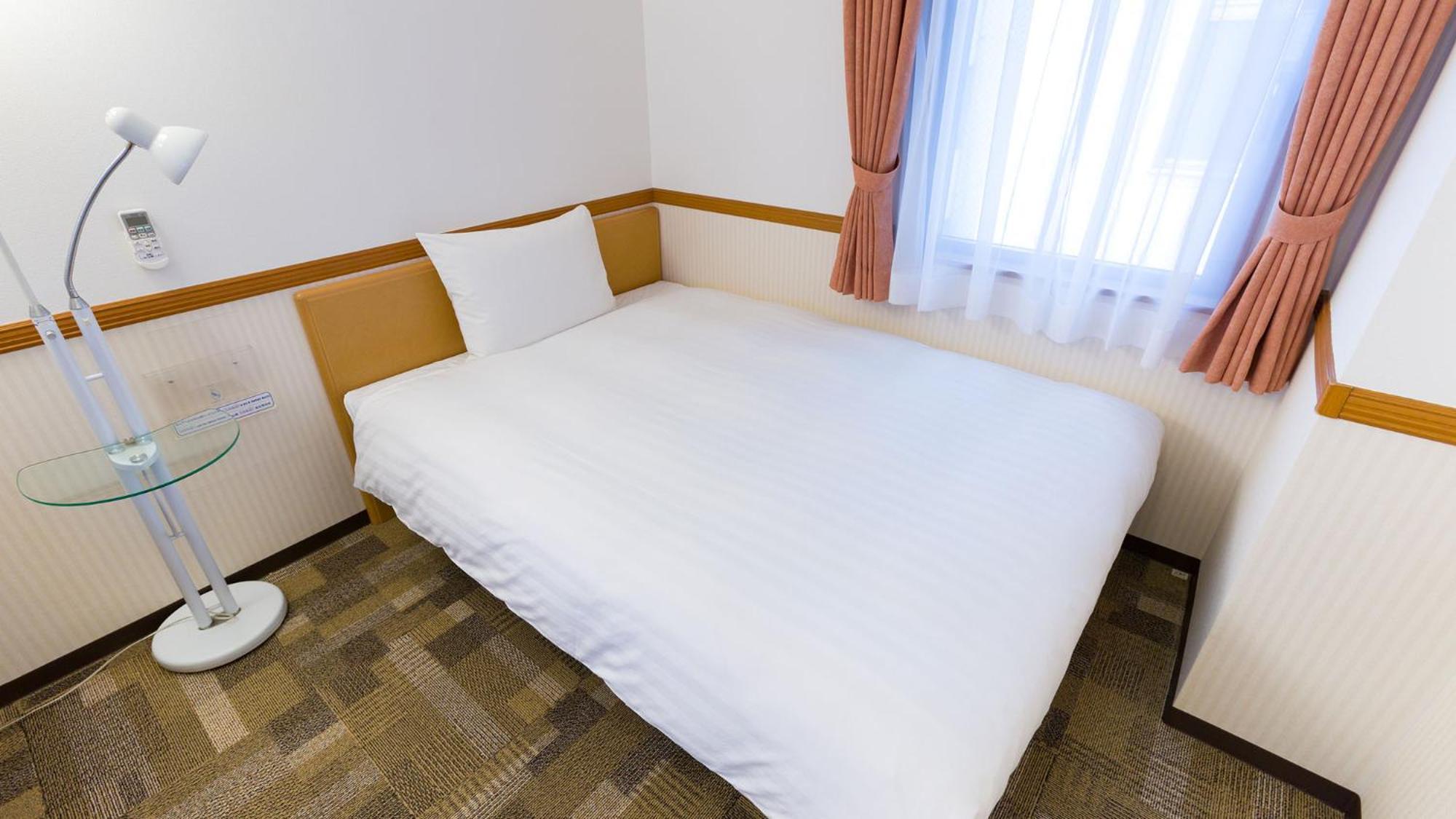 Toyoko Inn Shin-Yokohama Ekimae Shinkan Pokoj fotografie