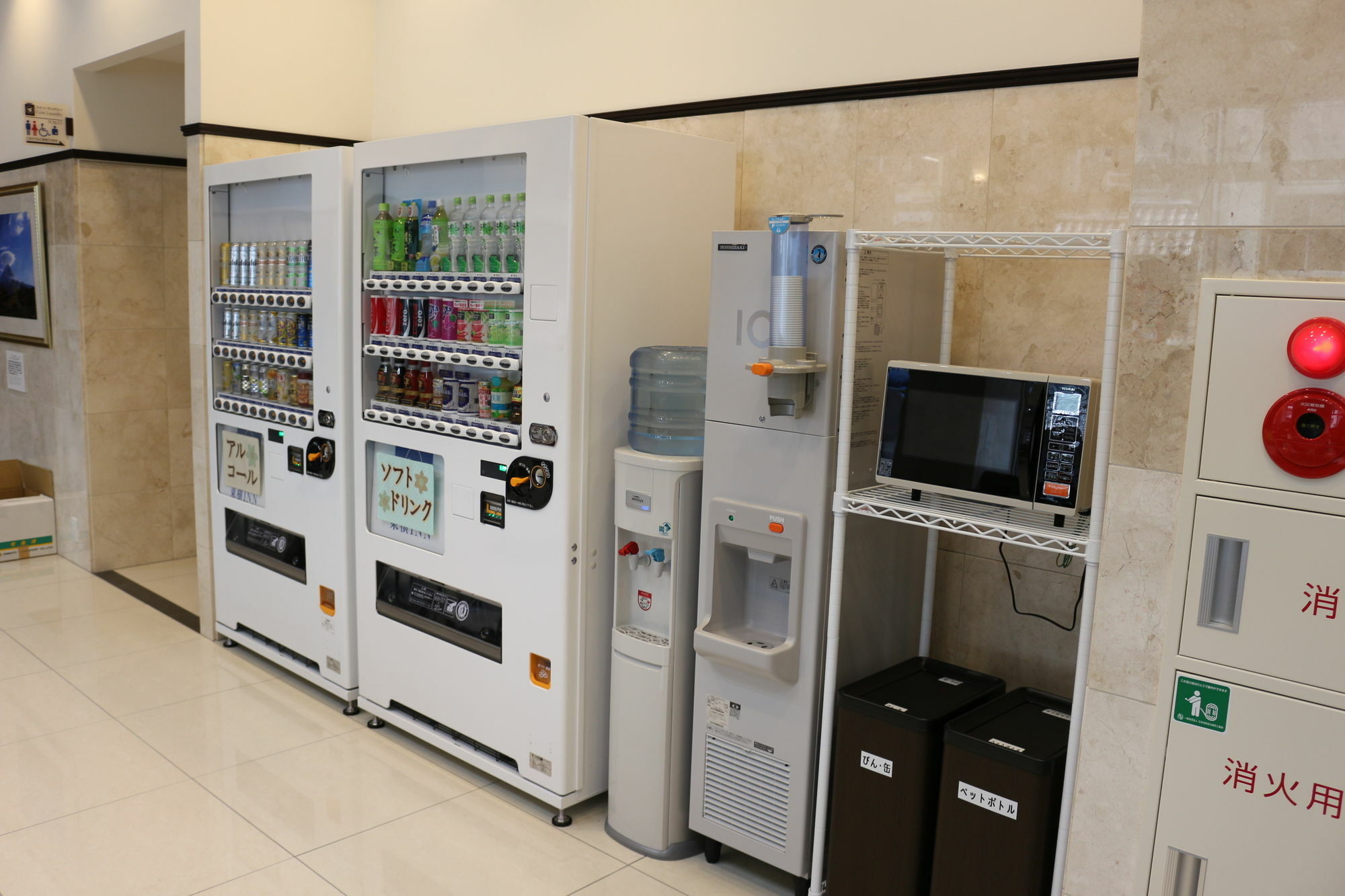 Toyoko Inn Shin-Yokohama Ekimae Shinkan Exteriér fotografie